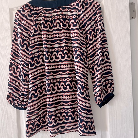 Vineyards Vines | Pink & Navy Tunic size Small - Picture 6 of 10